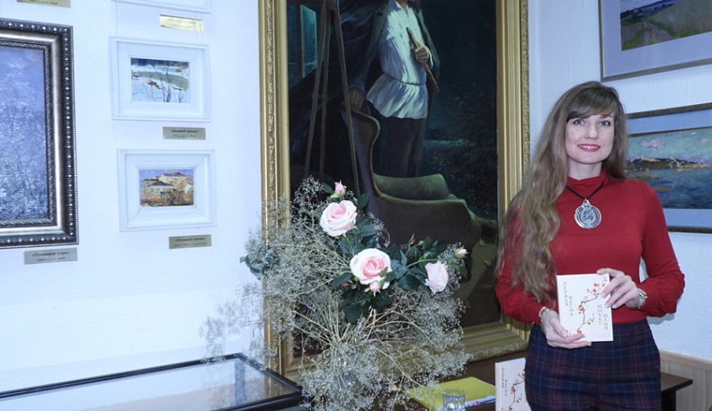 Тульская поэтесса Юлия Юмакс презентовала в Калуге свой первый сборник 