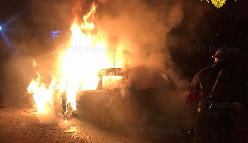 В Калуге сгорела еще одна машина