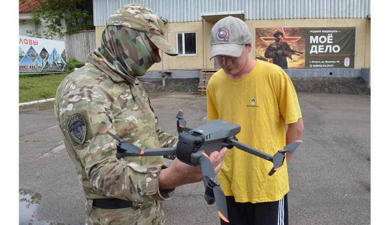 Им сверху видно всё