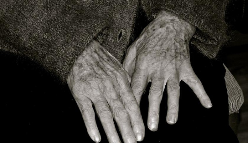 В Обнинске водитель маршрутки уронил 81-летнюю женщину на асфальт