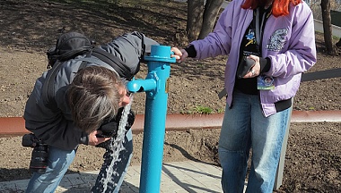 Пригодится  и воды напиться