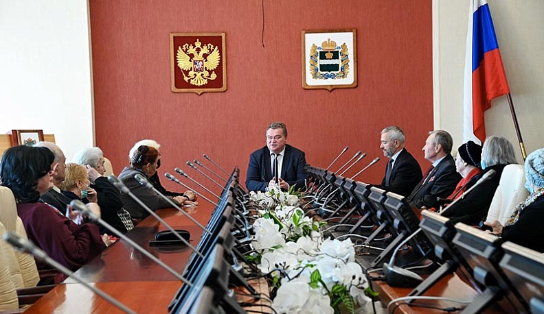 Калужским блокадникам вручили сертификаты на получение материальной помощи