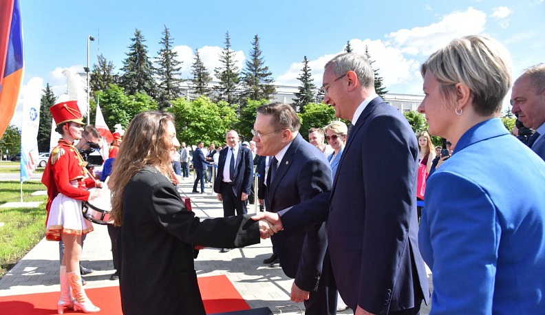  В Обнинске открыли Аллею международного сотрудничества Росатома