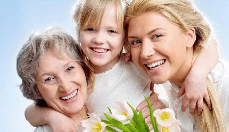 Владислав Шапша поздравил мам Калужской области с праздником