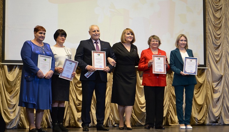 Трудовые заслуги жителей Износок отметили в преддверии Первомая