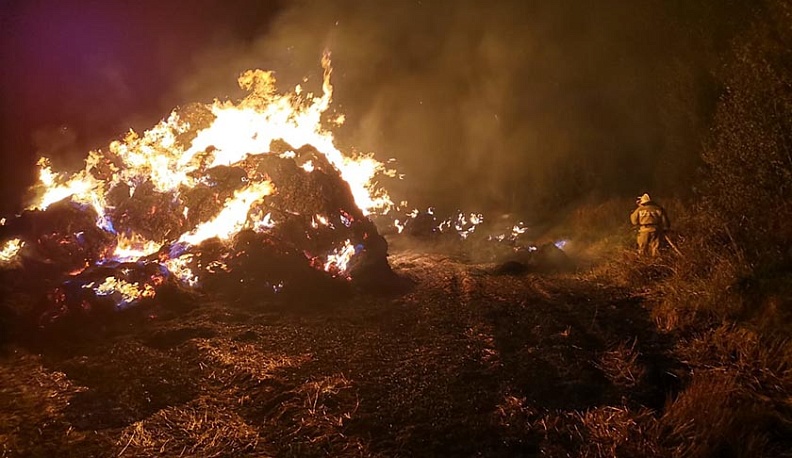 В Жуковском районе сгорела солома