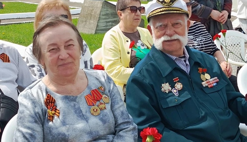 В Калуге прошел митинг в честь 81-летия Великой Победы