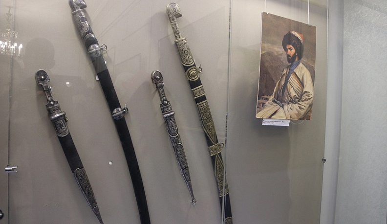 В честь 225-летия имама Шамиля в Калуге открыли выставку