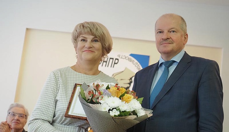 В Калуге наградили лучших учителей региона