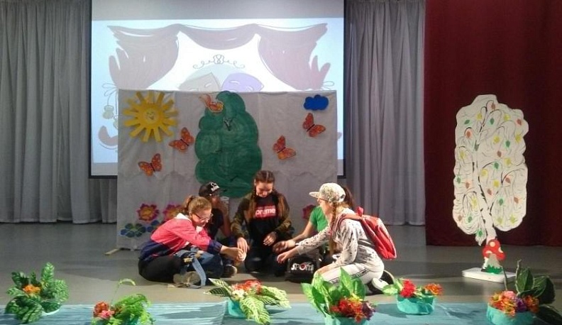 Фестиваль школьных театров собрал в Малоярославце шесть коллективов