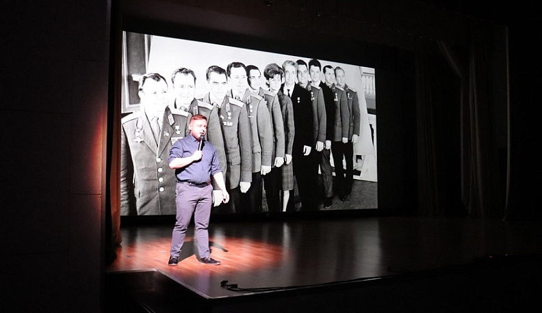 В Ферзикове прошёл космический кинолекторий для школьников