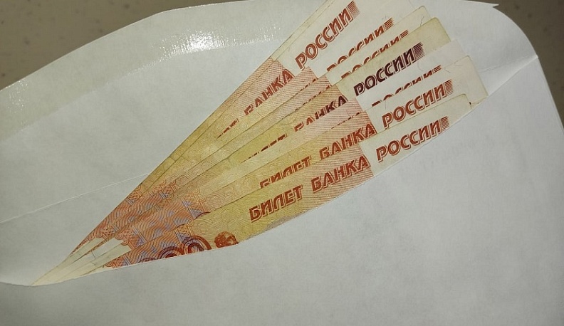 В Калуге мужчина ночью забрался в квартиру бывшей жены и обокрал ее