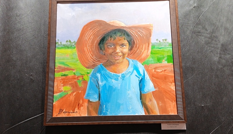 В Калуге представили выставку Виктории Харченко «Лики Земли»