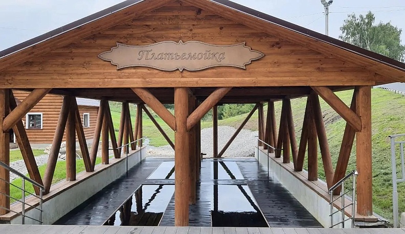 В Сухиничах благоустроили городские родники и восстановили исторические платьемойки