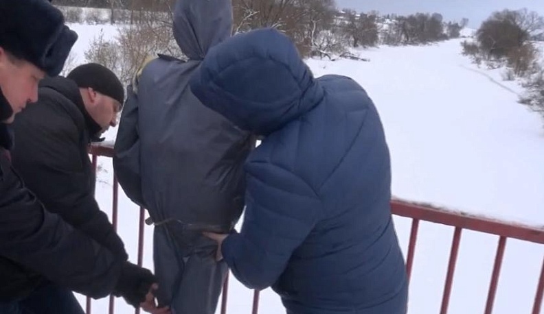 Под прицелом одинокая старость