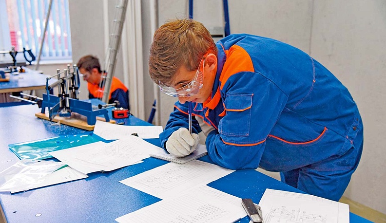 Теория не задушит практику