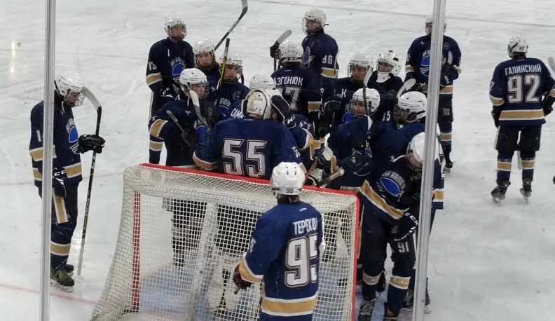 Калужские юниоры заняли четвертое место на Кубке "Ледокола"