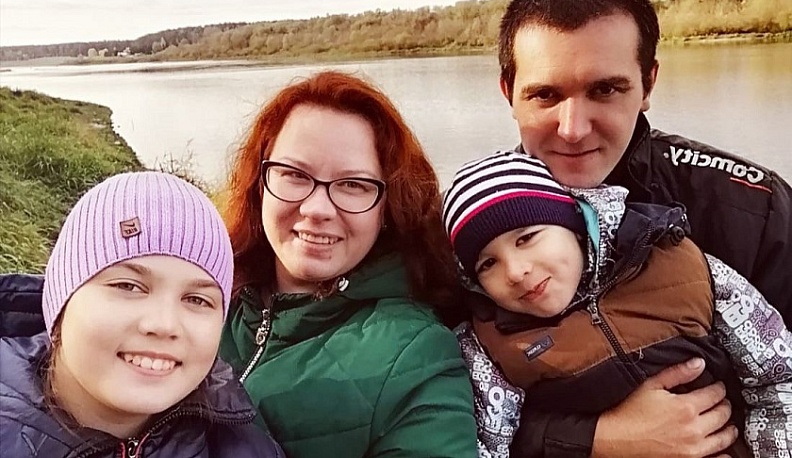 Семья из Тарусского района помогает СВОим