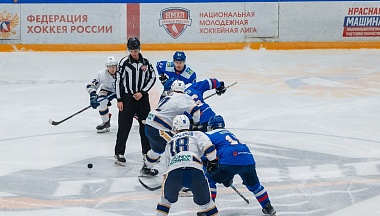 Калужские хоккеисты проиграли гостям из Чехова по буллитам 