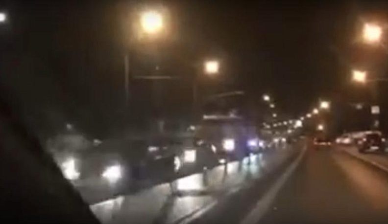 Выезд с Правобережья затруднен из-за аварии. Видео