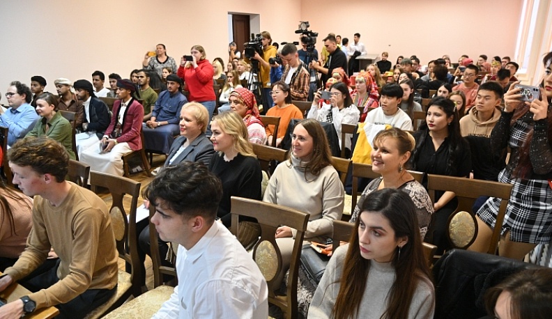 В Калуге дан старт фестивалю «Этнодиалог. Национальный образ мира»