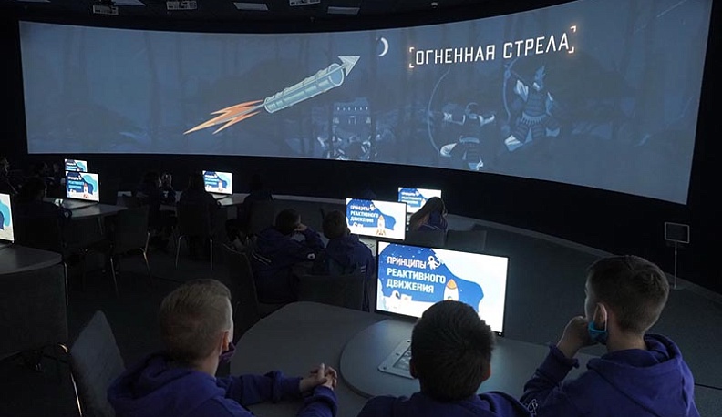 Школьники России показывают в Калуге «Плоды науки»