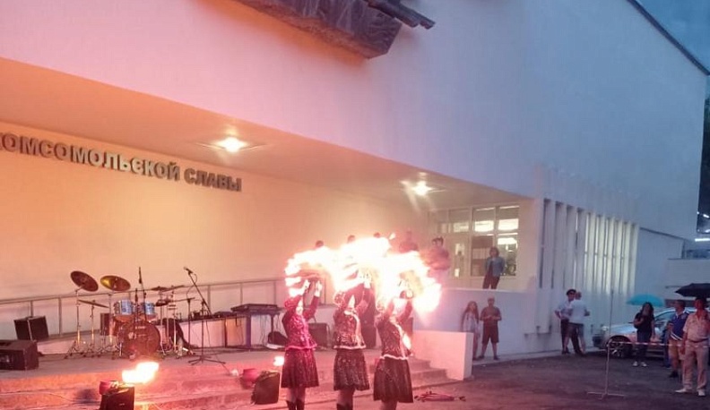 В Людинове ярко отметили День молодёжи России