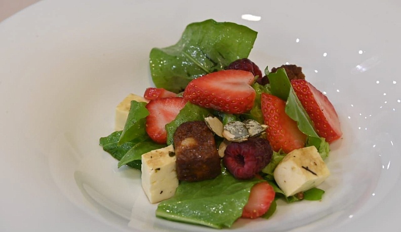 Калужским рестораторам передадут рецепты блюд из местных продуктов