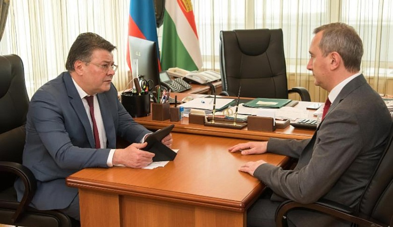 Владислав Шапша поручил увеличить объемы тестирования на коронавирус в лабораториях области