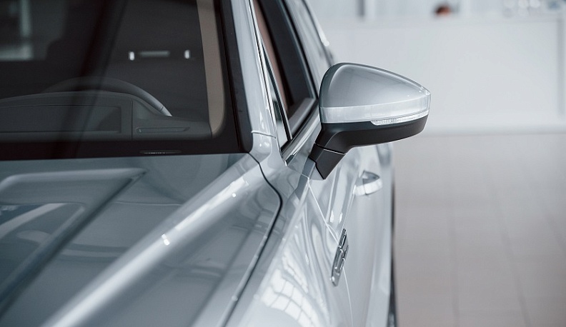 В Калуге полицейские оштрафовали 38 водителей за чрезмерную тонировку машин