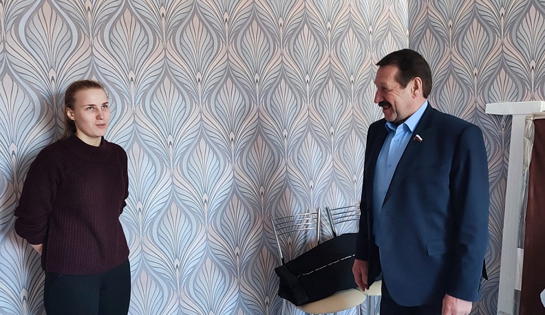 Депутат Госдумы Геннадий Скляр посетил Людиново