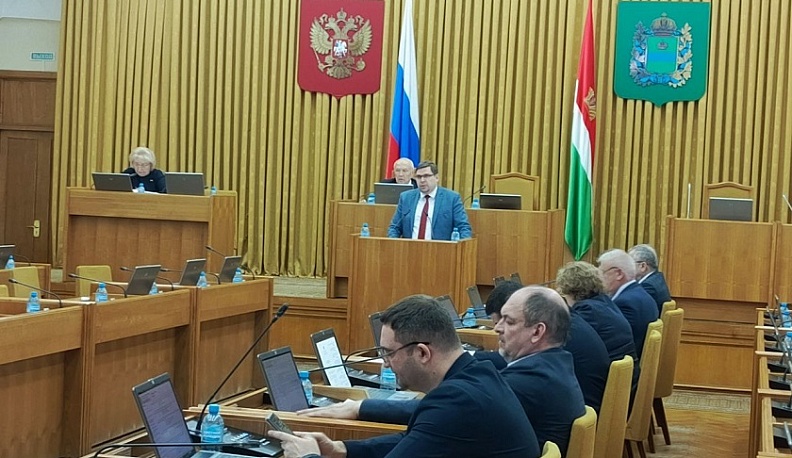 В Калужской области депутаты продлили выплату гражданам, поступающим на военную службу по контракту