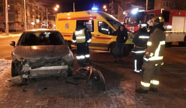 В Калуге при аварии пострадал человек 