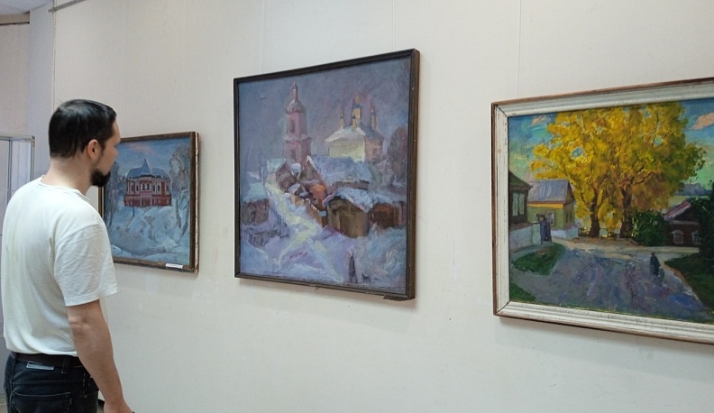 В калужском Доме художника представили творчество Виталия Коняхина