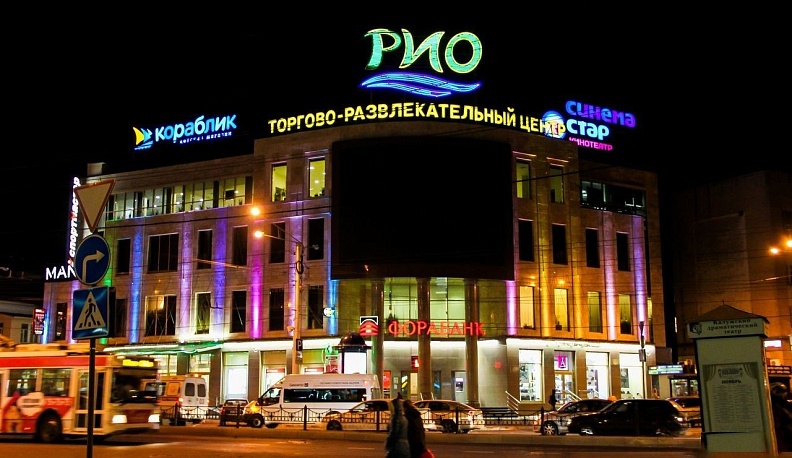 В Калужской области продлили запрет на вход несовершеннолетних в ТЦ без родителей