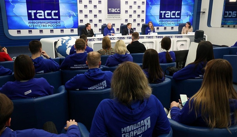 Калужан приглашают принять участие в федеральном образовательном проекте «ПолитЗавод»