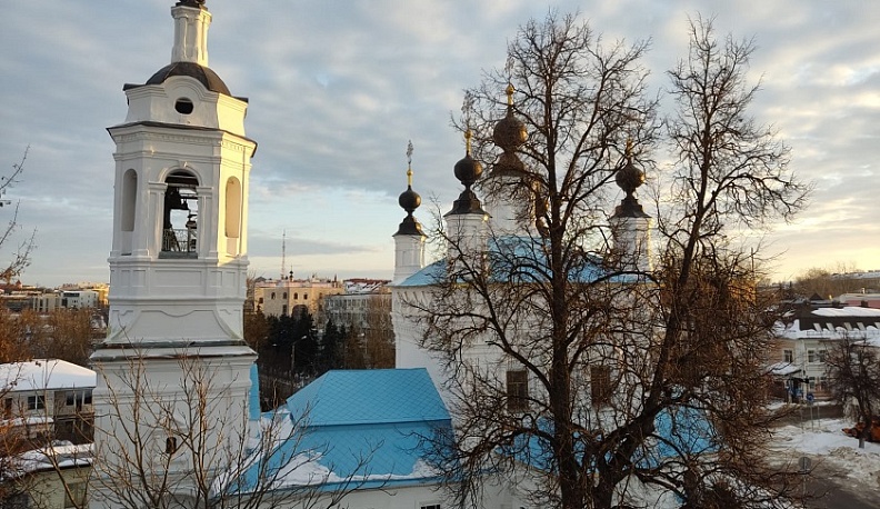 В Калуге продолжает держаться плюсовая температура