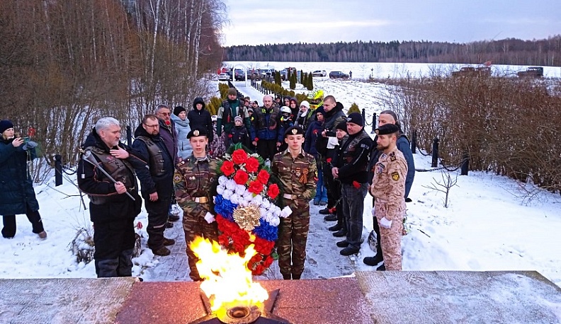 Частицу Вечного огня из Брянска доставили в Калужскую область