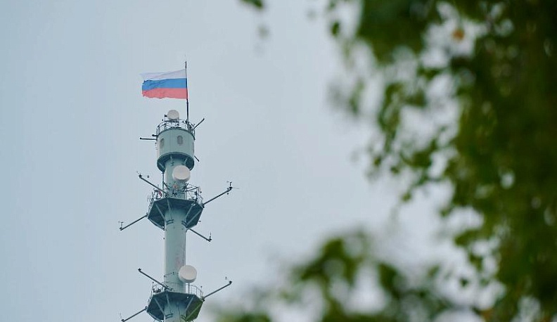 Обнинскую метеомачту украсил российский триколор