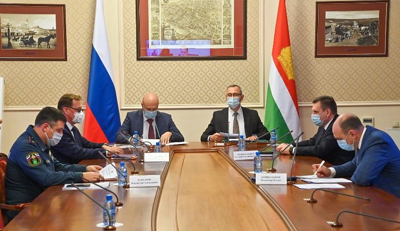 Владислав Шапша поручил усилить меры безопасности при праздновании Дня народного единства 