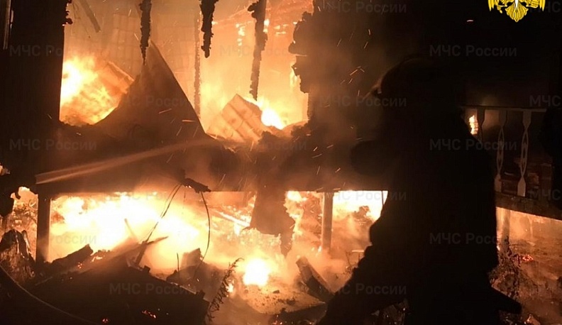 В Калужской области сгорели два жилых дома