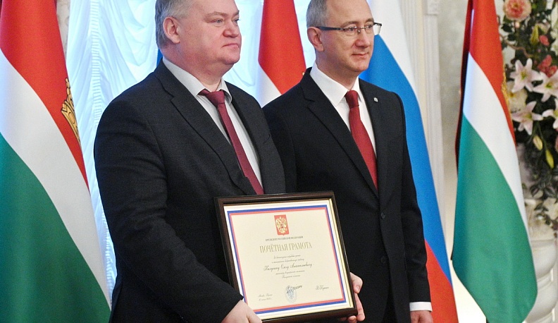 В Калуге вручили государственные награды лучшим труженикам региона