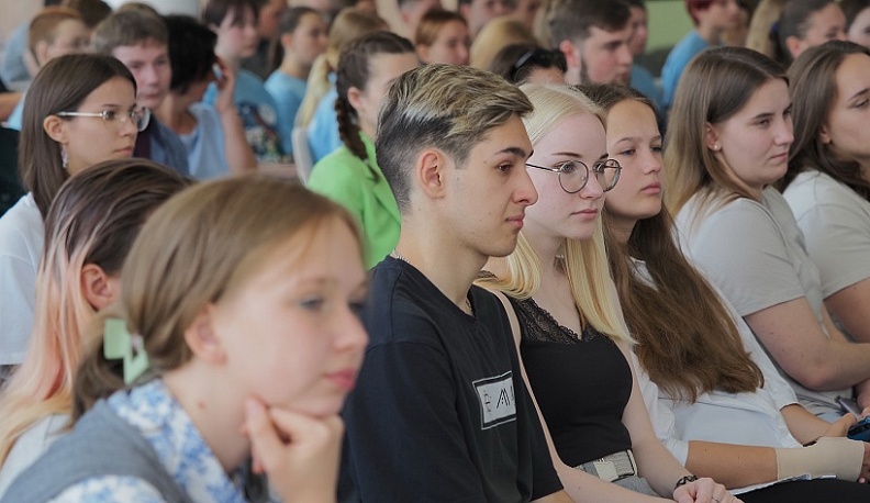 В Калуге прошла встреча с участниками платформы «Россия - страна возможностей»