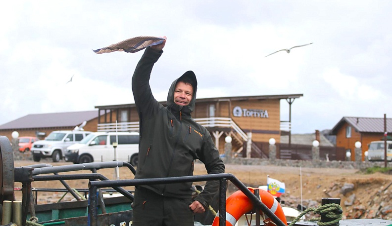 ПОБЕГ  ОТ ЦИВИЛИЗАЦИИ