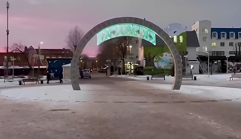 В калужском парке ТЮЗа фонтан украсили светодиодами