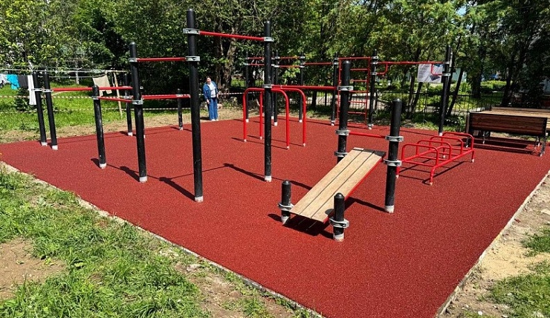 В Ферзиковском районе обустроили воркаут-площадку