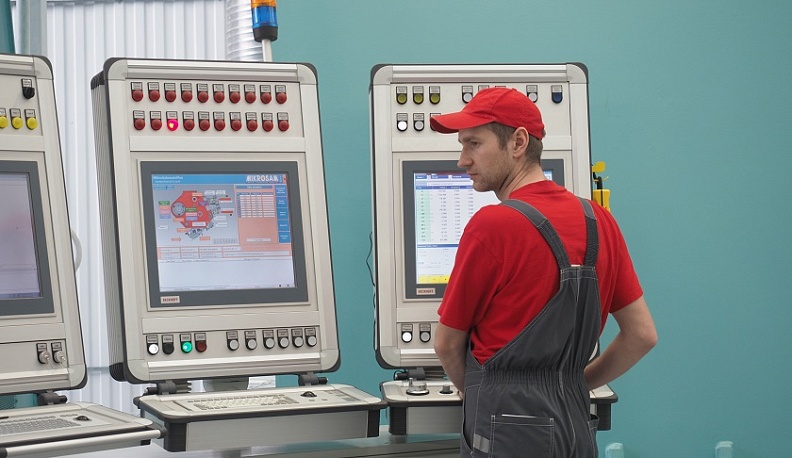 В Обнинском НПП «Технология» создали уникальное оборудование для российско-иранского спутника «Хайям»