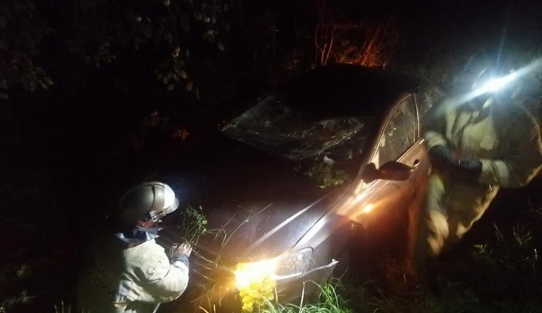 В Жуковском районе Фольксваген вылетел в кювет