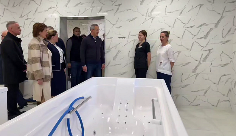 Владислав Шапша проверил работу нового центра реабилитации для участников СВО