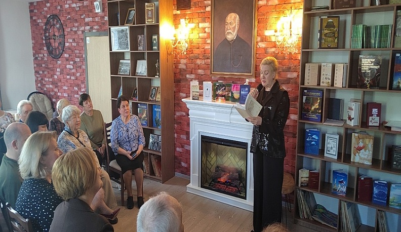 В Людинове чествовали литераторов в честь 35-летия профессионального союза и 400-летия города